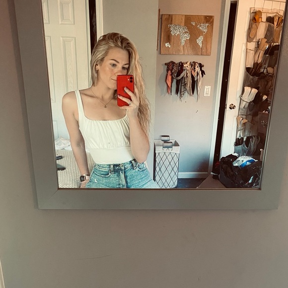 Meet your Posher, Jaclyn - Picture 1 of 7